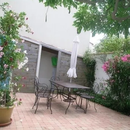 Les Patios De Ramuntcho *